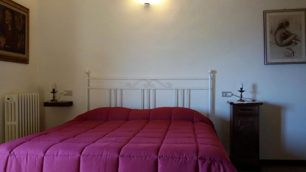 Podere Il Caggio Rooms Сан-Джиминьяно Экстерьер фото